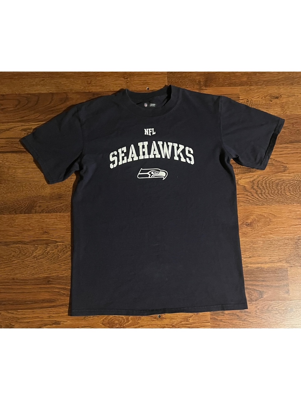 NFL Seattle Seahawks T-Shirt navy size medium